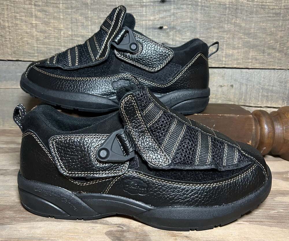 Dr. Comfort Edward X Men's Double Depth Adjustable Casual Shoes